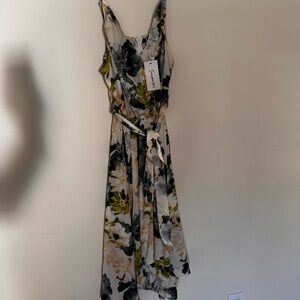 3/$30 ✨ Floral Satin Dress